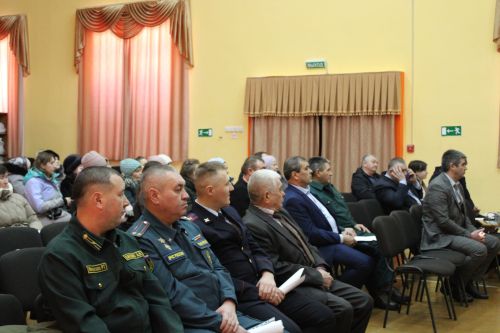 Югары Кибәхуҗа авылында халык җыены узды