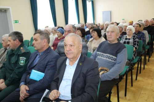 Халык белән кара-каршы сөйләштеләр