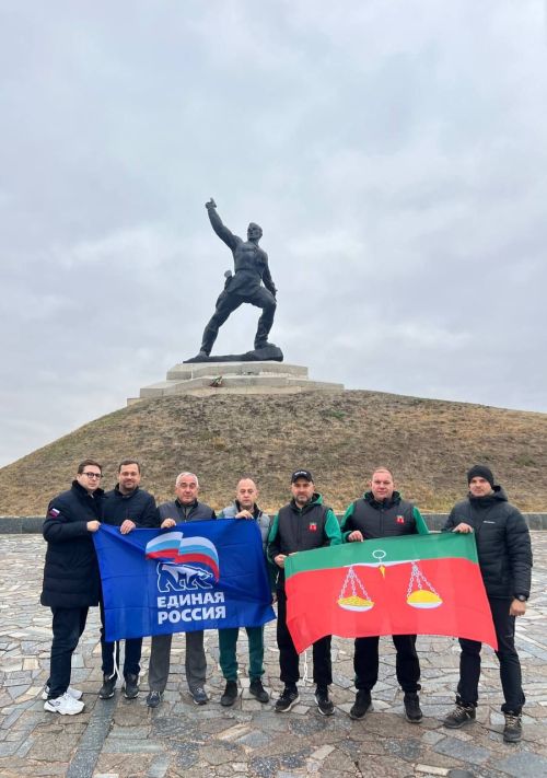 Теләчелеләр гуманитар ярдәм озатты
