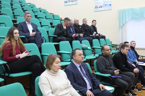 Спиртлы эчемлекләр куллануның торышы буенча киңәйтелгән утырыш узды