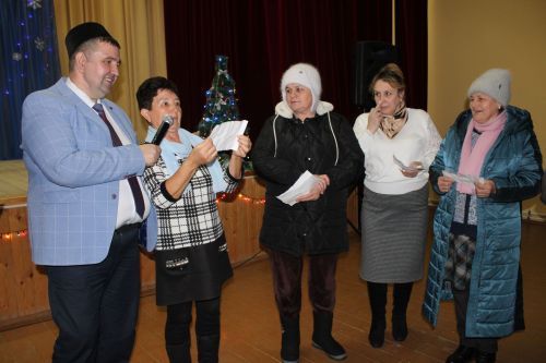 Югары Кибәхуҗада күңелле яңа ел кичәсе узды