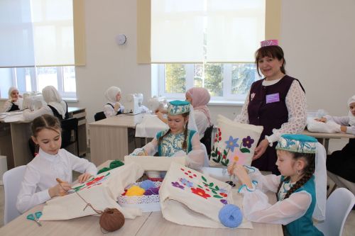 Татарстан Рәисе Администрациясе җитәкчесе Әсгать Сәфәров эшлекле сәфәр белән Теләче районында