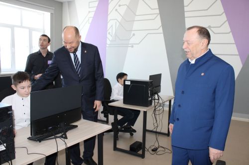 Татарстан Рәисе Администрациясе җитәкчесе Әсгать Сәфәров эшлекле сәфәр белән Теләче районында