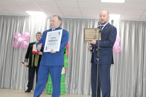 Татарстан Рәисе Администрациясе җитәкчесе Әсгать Сәфәров эшлекле сәфәр белән Теләче районында