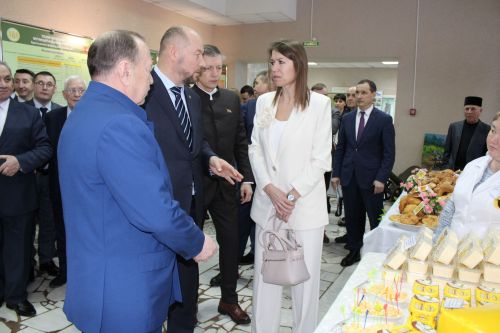 Татарстан Рәисе Администрациясе җитәкчесе Әсгать Сәфәров эшлекле сәфәр белән Теләче районында