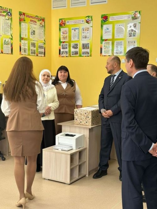 Район балалар китапханәсе яңа бинада