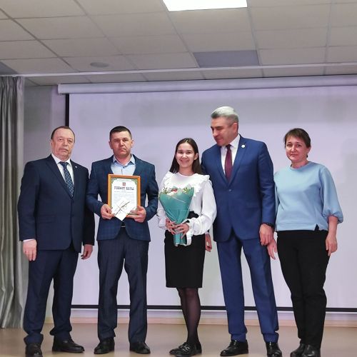 Татарстан Республикасының Мәгариф һәм фән министры Илсур Һадиуллин районга эш сәфәре белән килде