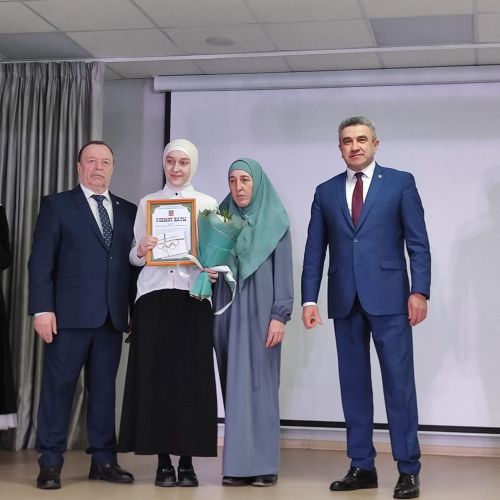 Татарстан Республикасының Мәгариф һәм фән министры Илсур Һадиуллин районга эш сәфәре белән килде