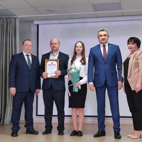Татарстан Республикасының Мәгариф һәм фән министры Илсур Һадиуллин районга эш сәфәре белән килде