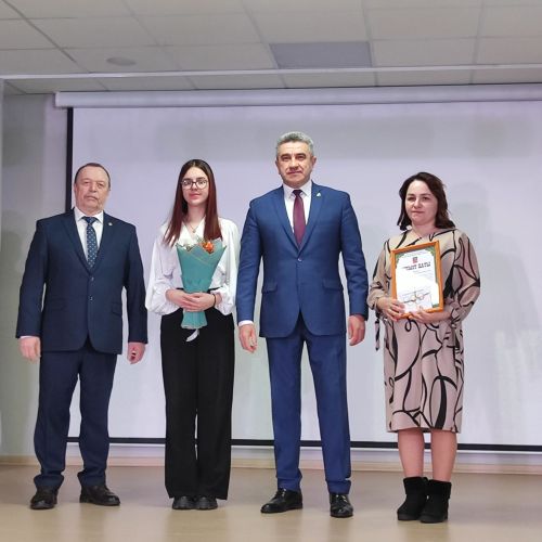 Татарстан Республикасының Мәгариф һәм фән министры Илсур Һадиуллин районга эш сәфәре белән килде