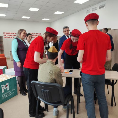 Татарстан Республикасының Мәгариф һәм фән министры Илсур Һадиуллин районга эш сәфәре белән килде