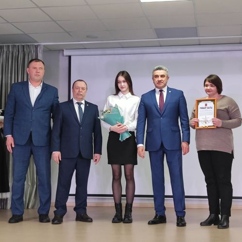 Татарстан Республикасының Мәгариф һәм фән министры Илсур Һадиуллин районга эш сәфәре белән килде