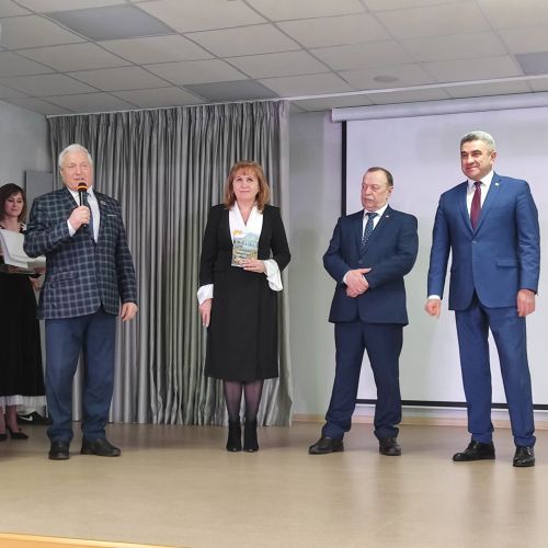 Татарстан Республикасының Мәгариф һәм фән министры Илсур Һадиуллин районга эш сәфәре белән килде