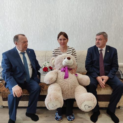 Сайлау участогы гөрләп тора