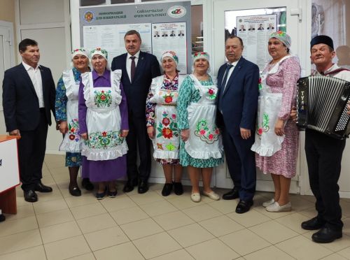 Сайлау участогы гөрләп тора