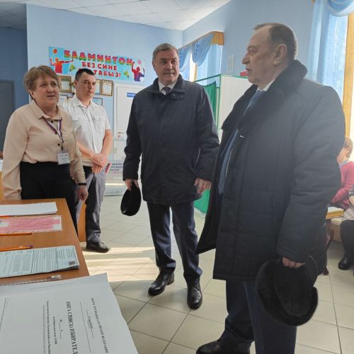Җитәкчеләр сайлау барышы белән танышты