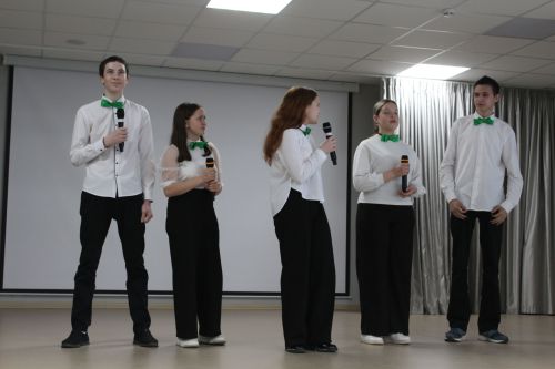 «Әйдә шаярт!» уенының район этабы узды