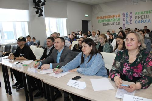 «Әйдә шаярт!» уенының район этабы узды