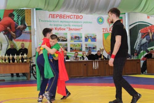 «Зилант» кубогына көрәш турниры үтте