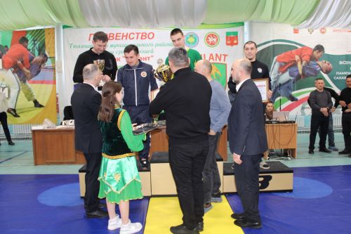 «Зилант» кубогына көрәш турниры үтте