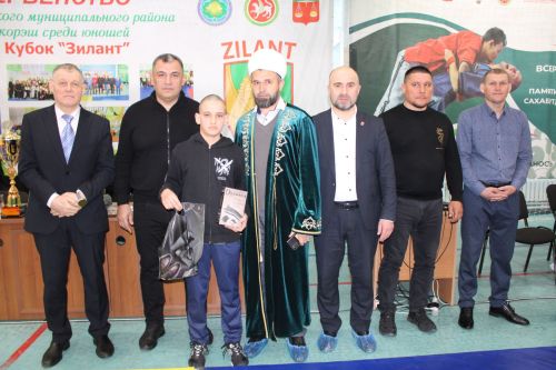 «Зилант» кубогына көрәш турниры үтте