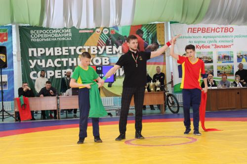 «Зилант» кубогына көрәш турниры үтте