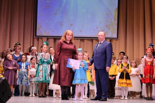 «Теләче йолдызчыгы» ның Гала-концерты узды