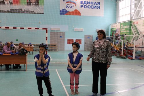 “Хәвефсез тәгәрмәч” бәйгесенең район этабы бара