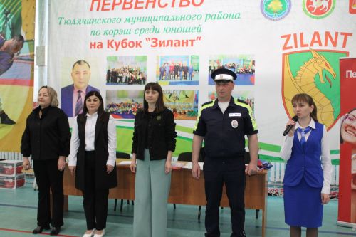 “Хәвефсез тәгәрмәч” бәйгесенең район этабы бара