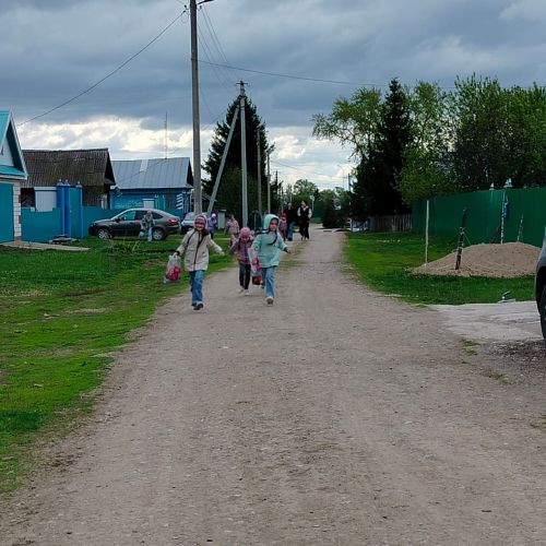 1 май -  «Йомырка жыю» бәйрәме дә