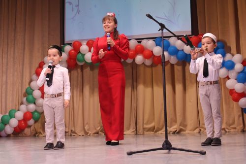 Гаилә көне уңаеннан бәйрәм тамашасы