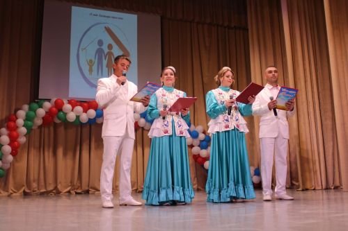 Гаилә көне уңаеннан бәйрәм тамашасы