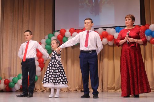 Гаилә көне уңаеннан бәйрәм тамашасы