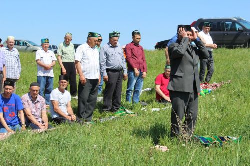 Әрвахларны дога белән искә алдылар