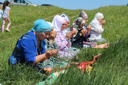 Әрвахларны дога белән искә алдылар