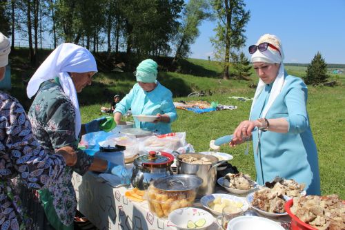 Әрвахларны дога белән искә алдылар