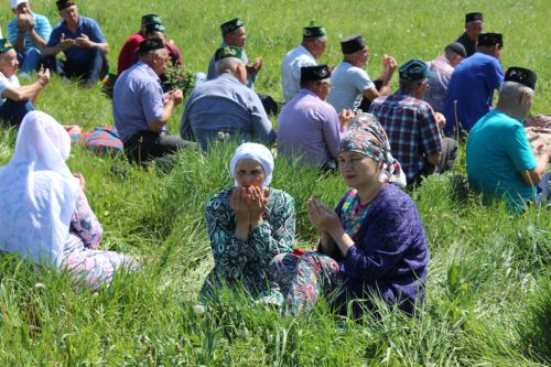 Әрвахларны дога белән искә алдылар