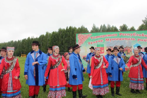 Сәхнә яныннан кеше өзелмәде