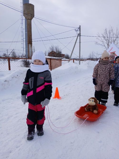 19 гыйнварда  Бөтендөнья кар көне билгеләп үтелә