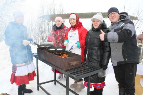 Бәке тишеп су коендылар