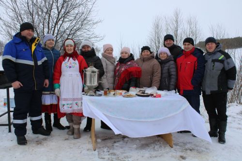 Бәке тишеп су коендылар