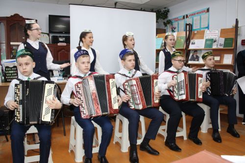 Күренекле шәхесләребезне искә алдык