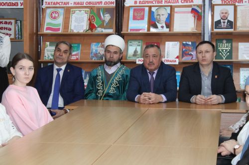 Күренекле шәхесләребезне искә алдык