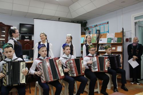 Күренекле шәхесләребезне искә алдык
