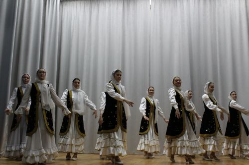 Яшьләр кабат имтихан тотты