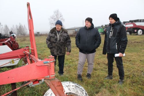 Килер җәйләрне кайгыртып…