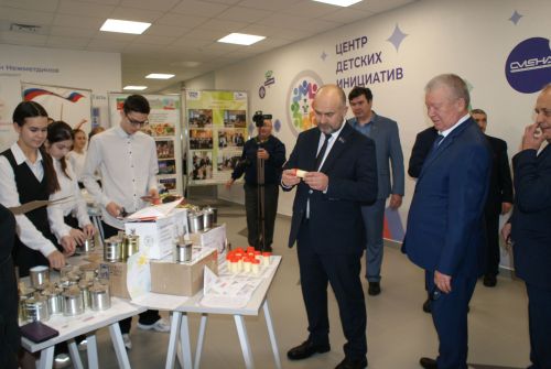 «Яшик әле, Теләче» дип исемләнгән китап тәкьдим итү кичәсе булды