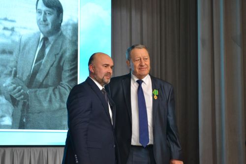 «Яшик әле, Теләче» дип исемләнгән китап тәкьдим итү кичәсе булды
