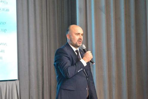 «Яшик әле, Теләче» дип исемләнгән китап тәкьдим итү кичәсе булды