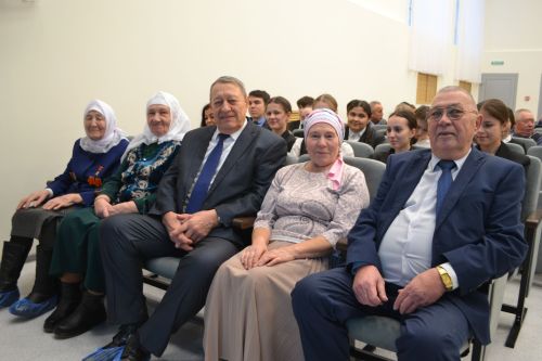 «Яшик әле, Теләче» дип исемләнгән китап тәкьдим итү кичәсе булды